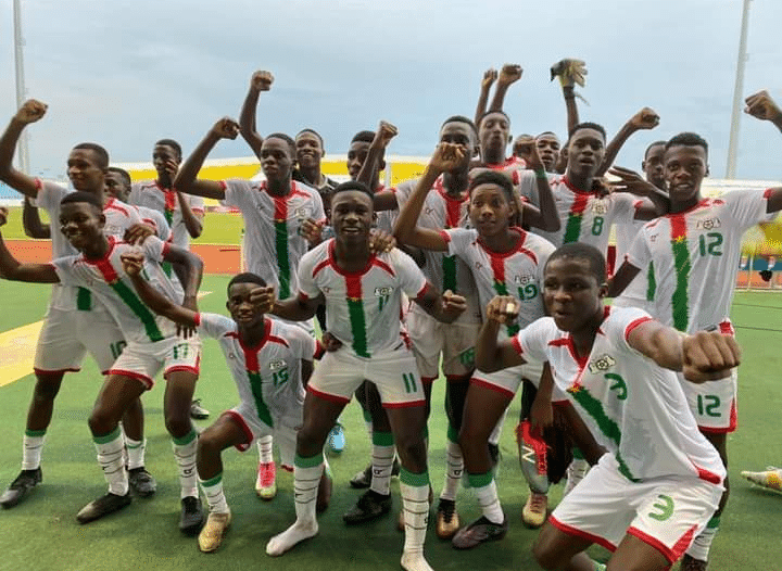 Tournoi UFOA B U17 : Le Nigéria Et Le Burkina Faso En Finale