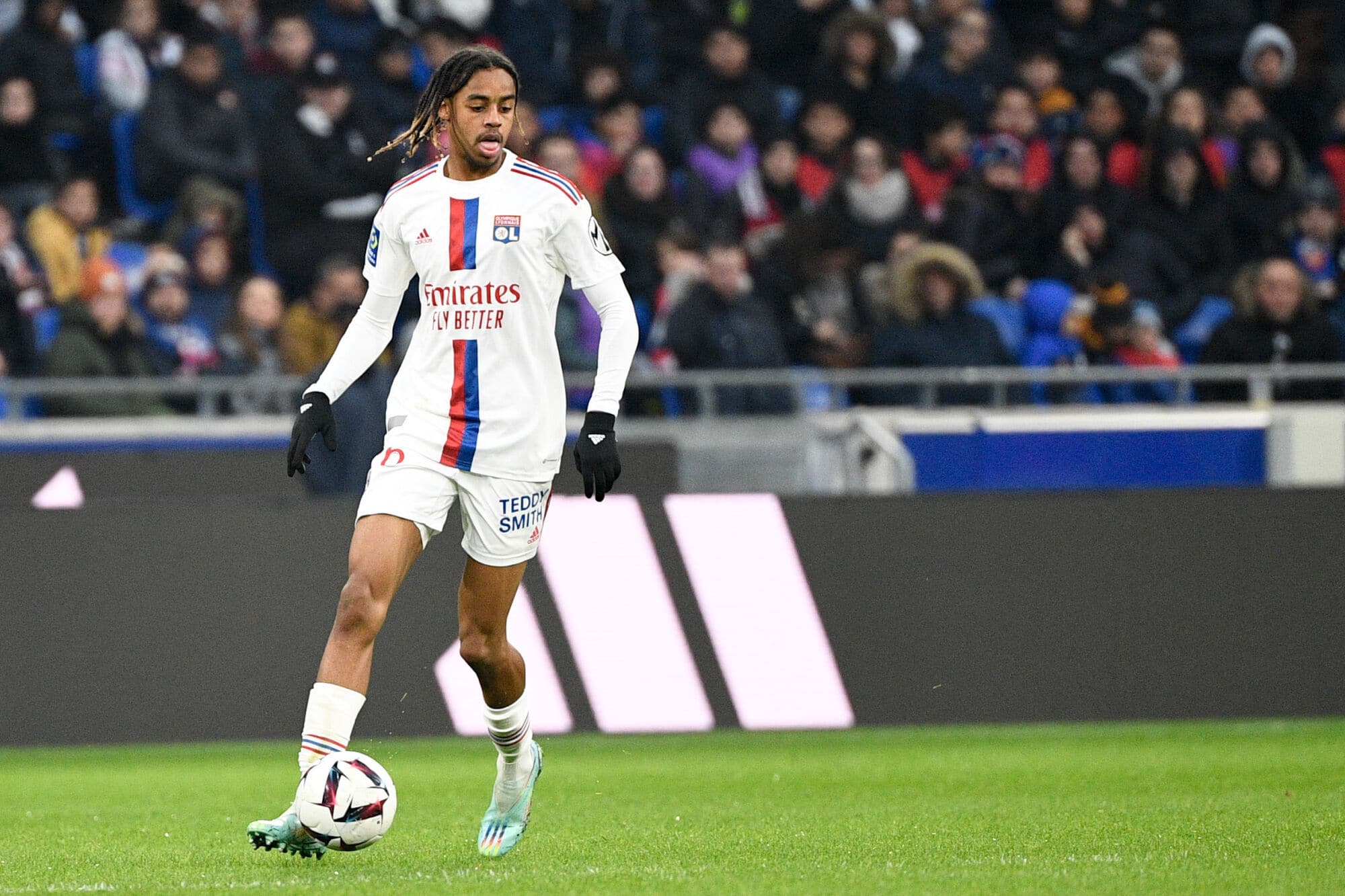 Bradley Barcola : Le Franco-Togolais Encore Décisif Avec L’OL (vidéo)