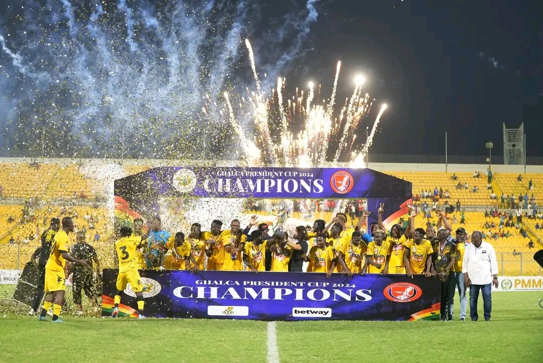 L'Asec Mimosas remporte la President Cup au Ghana thumbnail