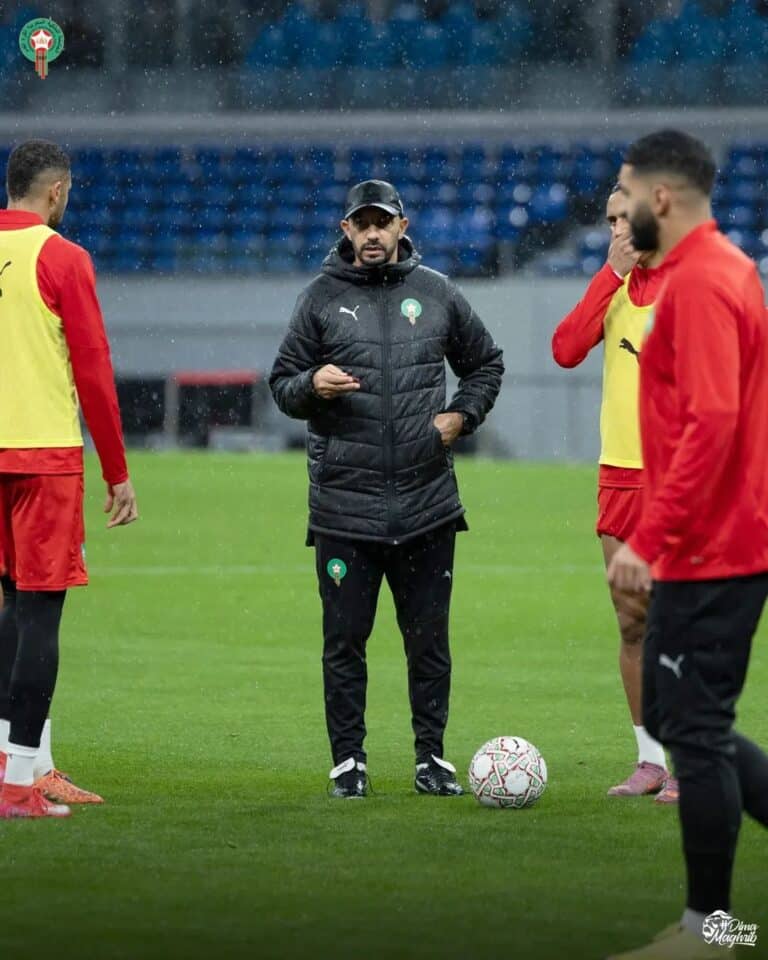 L&rsquo;équipe marocaine effectue sa première séance sur le terrain du grand stade de Tanger dans sa nouvelle configuration