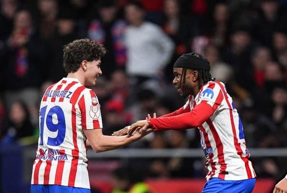 Lookman Shines as Atlético Thrash Barcelona in Copa del Rey Semi-Final First Leg