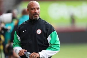 Eric Chelle emerges as serious option for OM job