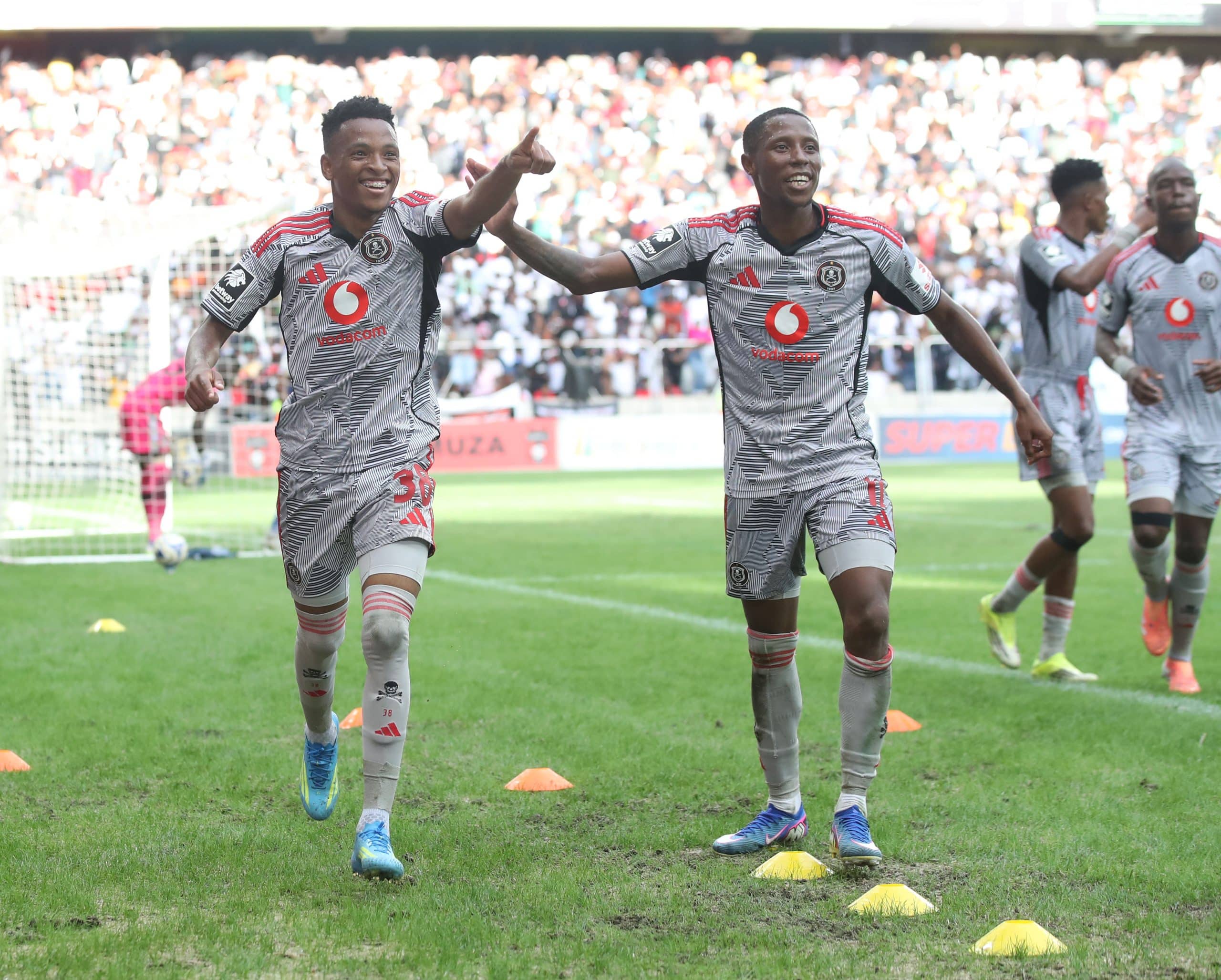 PSL : Mofokeng Hat-Trick Powers Orlando Pirates to Ruthless Six-Star Statement
