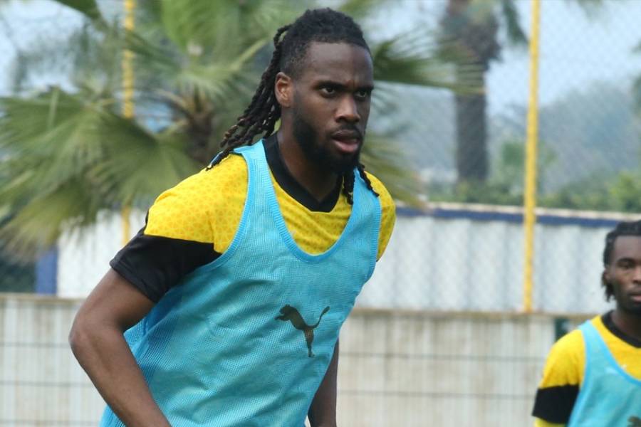 Togo: “I really don’t regret coming,” says Charles Abi
