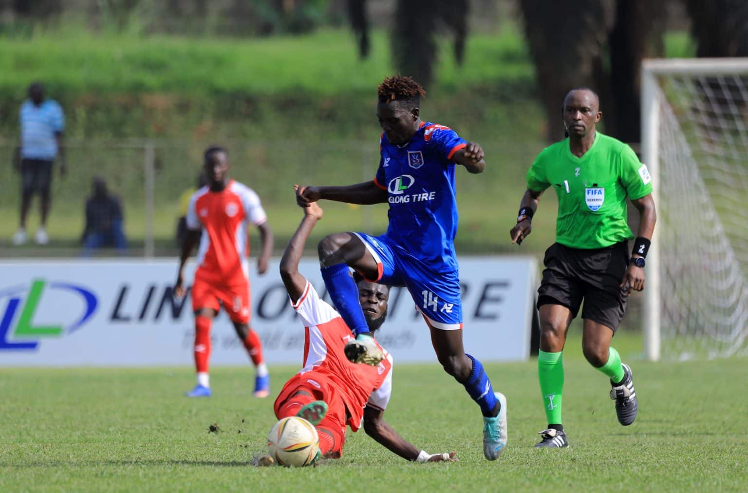 Vipers out to extend lead, Villa host Express in Kampala derby