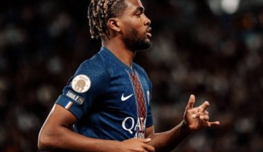 Ibrahima Mbaye : le Sénégalais quitte le PSG pour Aston Villa