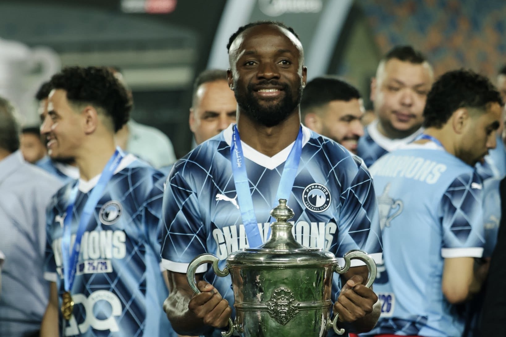 Coupe d’Égypte : Fiston Mayele guide Pyramids vers un sacre historique - Africa Top Sports