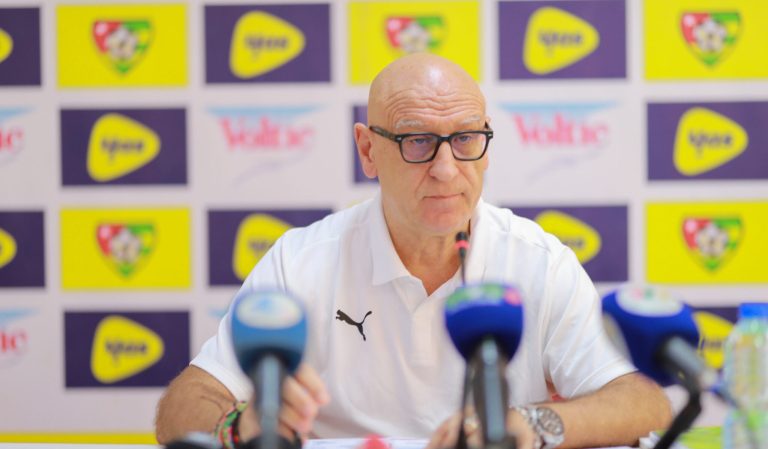 Patrice Neveu liste Togo