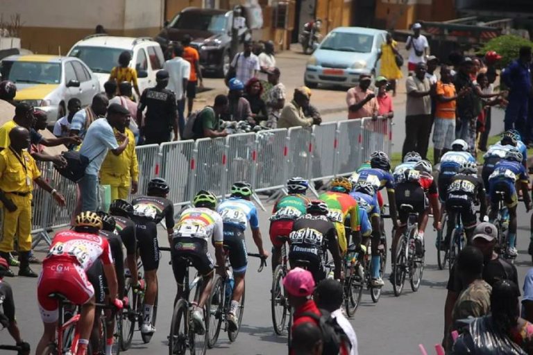 Tour du Cameroun