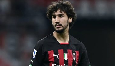 Après avoir refusé l’Algérie, Yacine Adli fait lui-même le premier pas