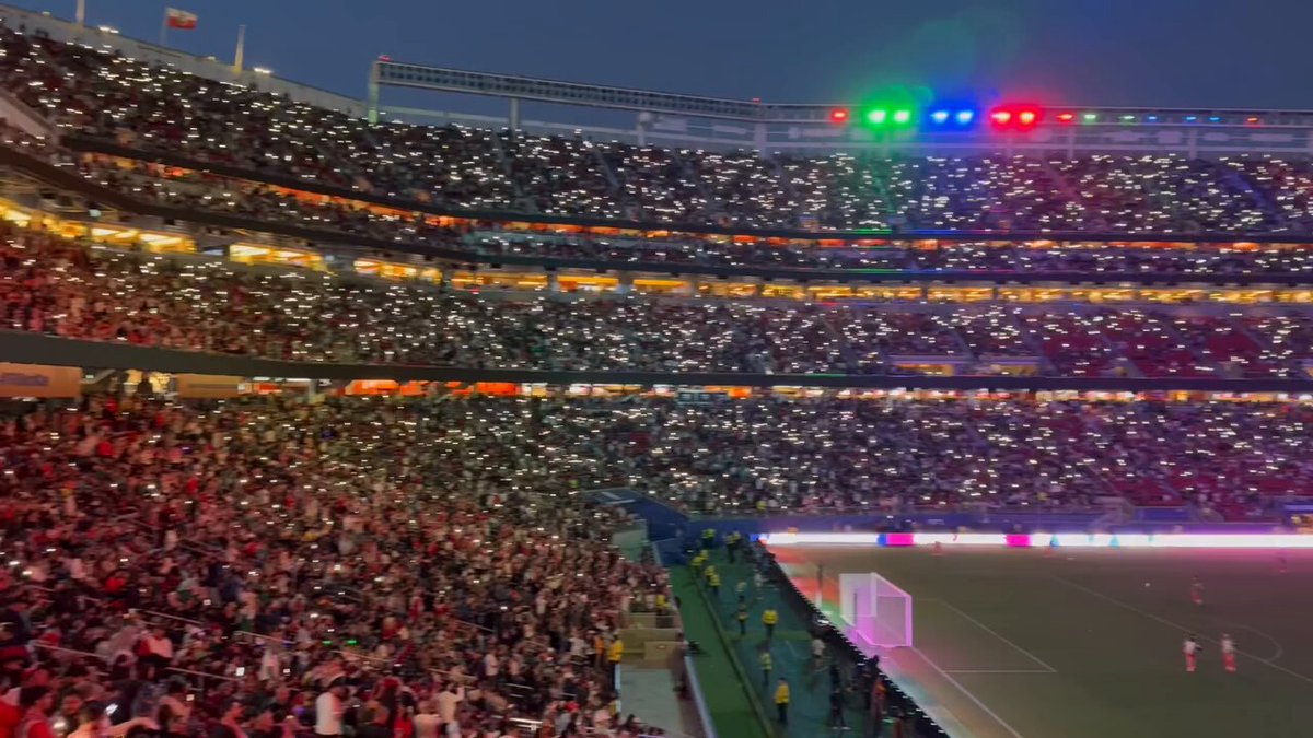 Algérie – Jordanie : un show lumineux synchronisé par QR Code dans le stade
