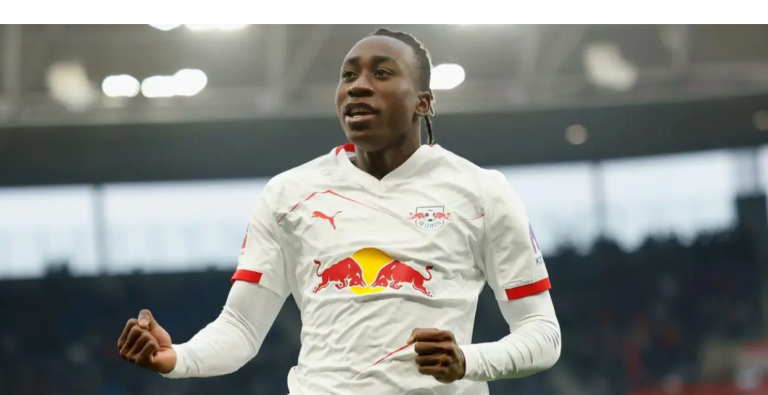Yan Diomandé, le plan B du PSG en cas de départ de Barcola