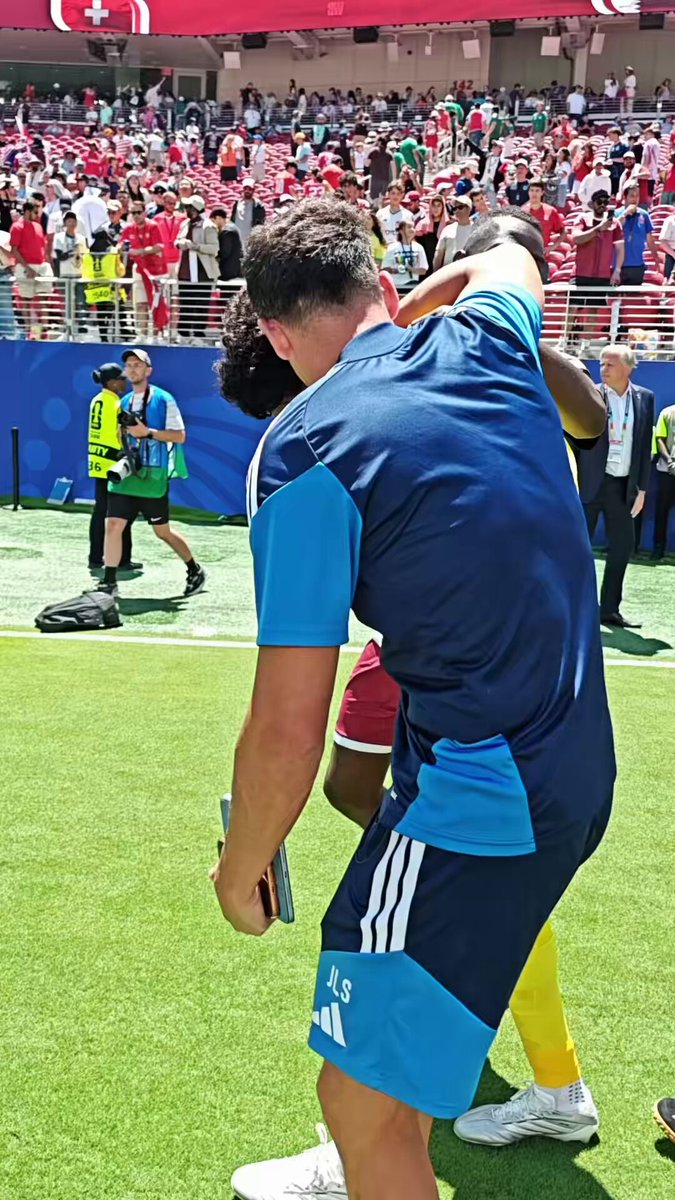 Qatar goalkeeper Mahmoud Abou Nada tears - World Cup 2026