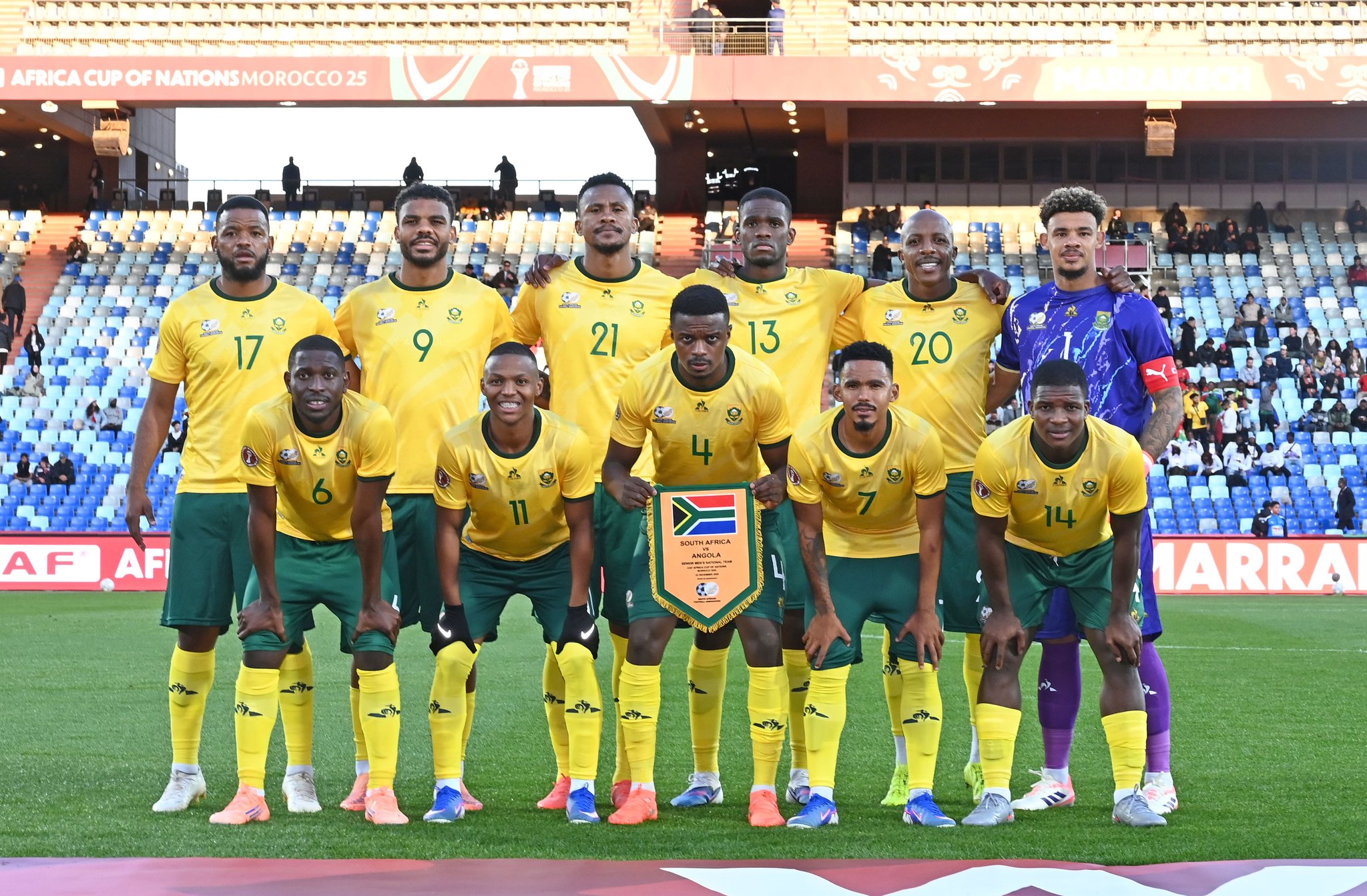Éliminatoires CAN 2027 : Pitso Mosimane dévoile sa liste définitive pour l'Afrique du Sud !