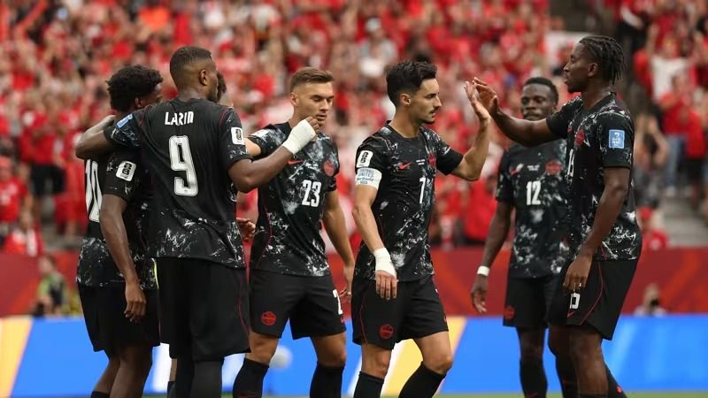 Le Canada arrache sa première victoire de son histoire en Coupe du monde face au Qatar. Les Canucks perdent sur blessure Ismaël Koné, le Qatar termine à 9