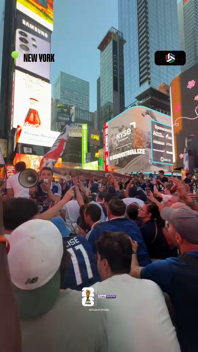 Les supporters français envahissent Times Square