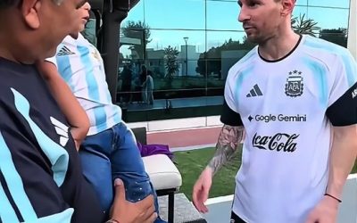 Messi and his cutest little fans