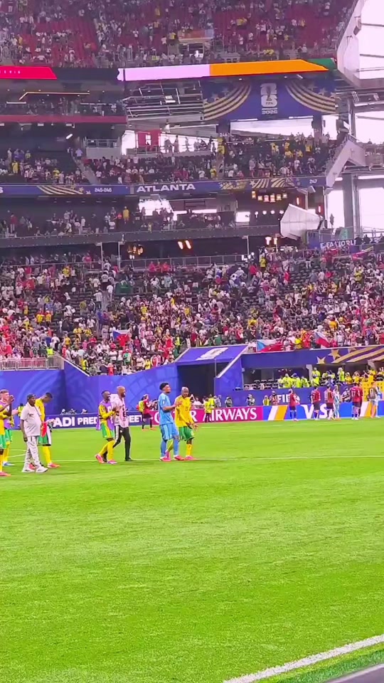 The South Africa players thank and bid farewell to their incredible f...