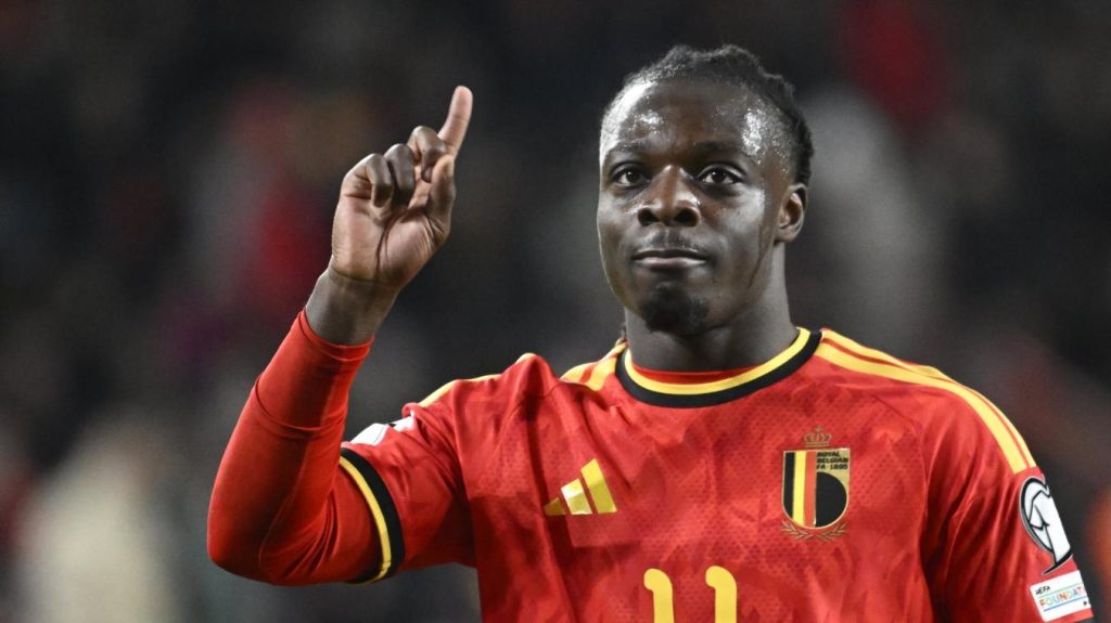 Jérémy Doku pourrait quitter la Coupe du monde pour assister à la naissance de son enfant. Une décision qui divise les analystes.