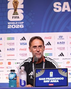 Julen Lopetegui mise sur la concentration de son équipe tout au long de la partie pour surprendre le Canada