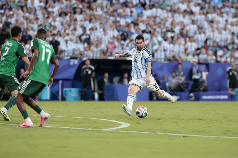 Lionel Messi égale le record de Miroslav Klose comme meilleur buteur de l'histoire de la Coupe du monde 2026