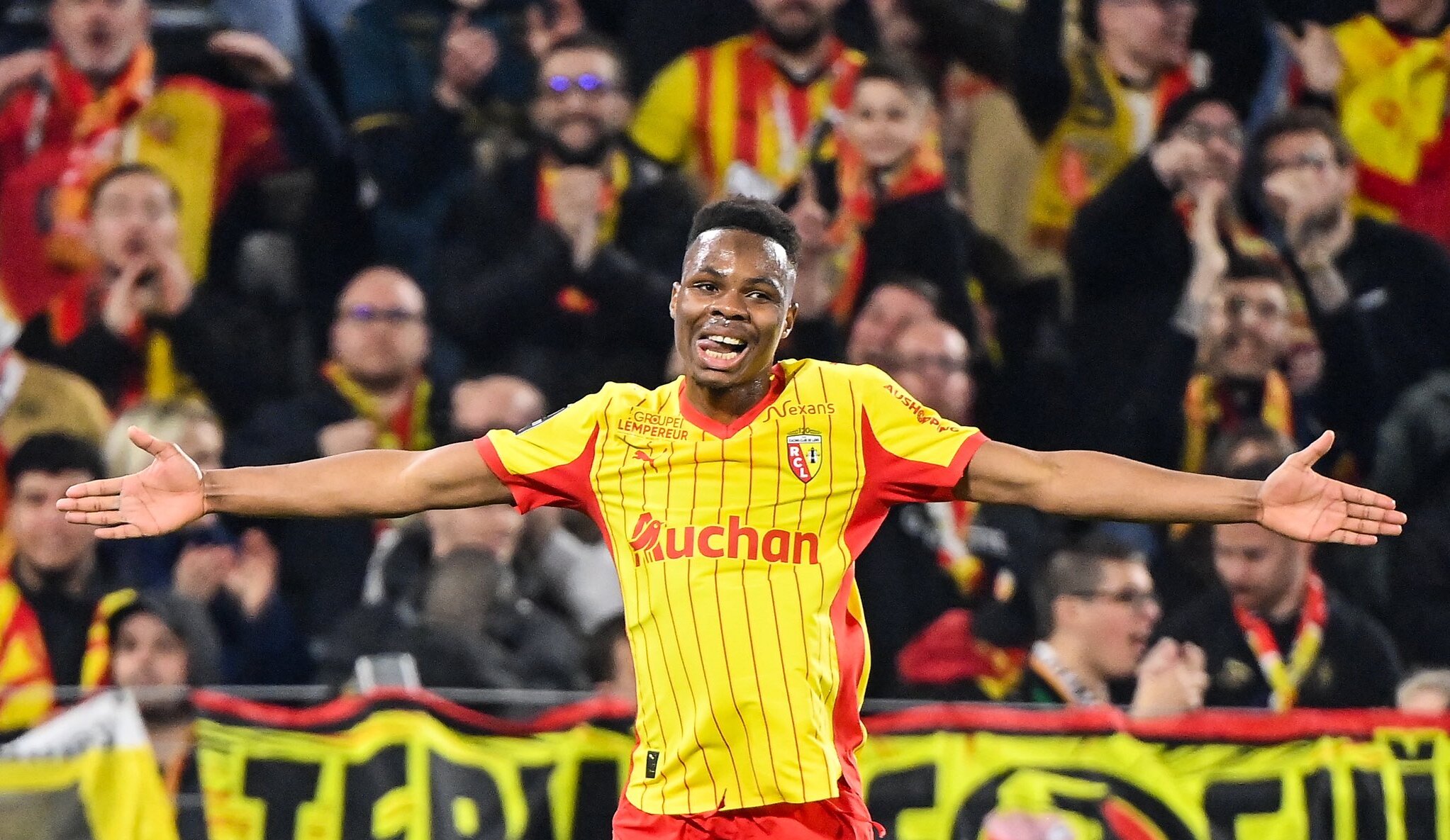 Mamadou Sangaré : Manchester United tient au milieu de terrain malien