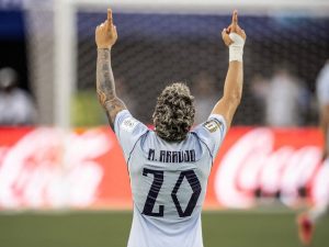 Maxi Araujo remet les pendules à l'heure devant l'Uruguay