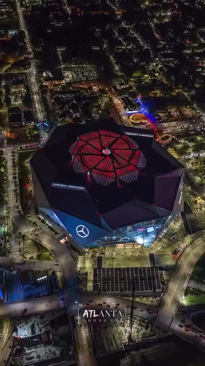 Mercedes-Benz Stadium Atlanta : stade climatisé de 75 000 places pour Espagne-Ca