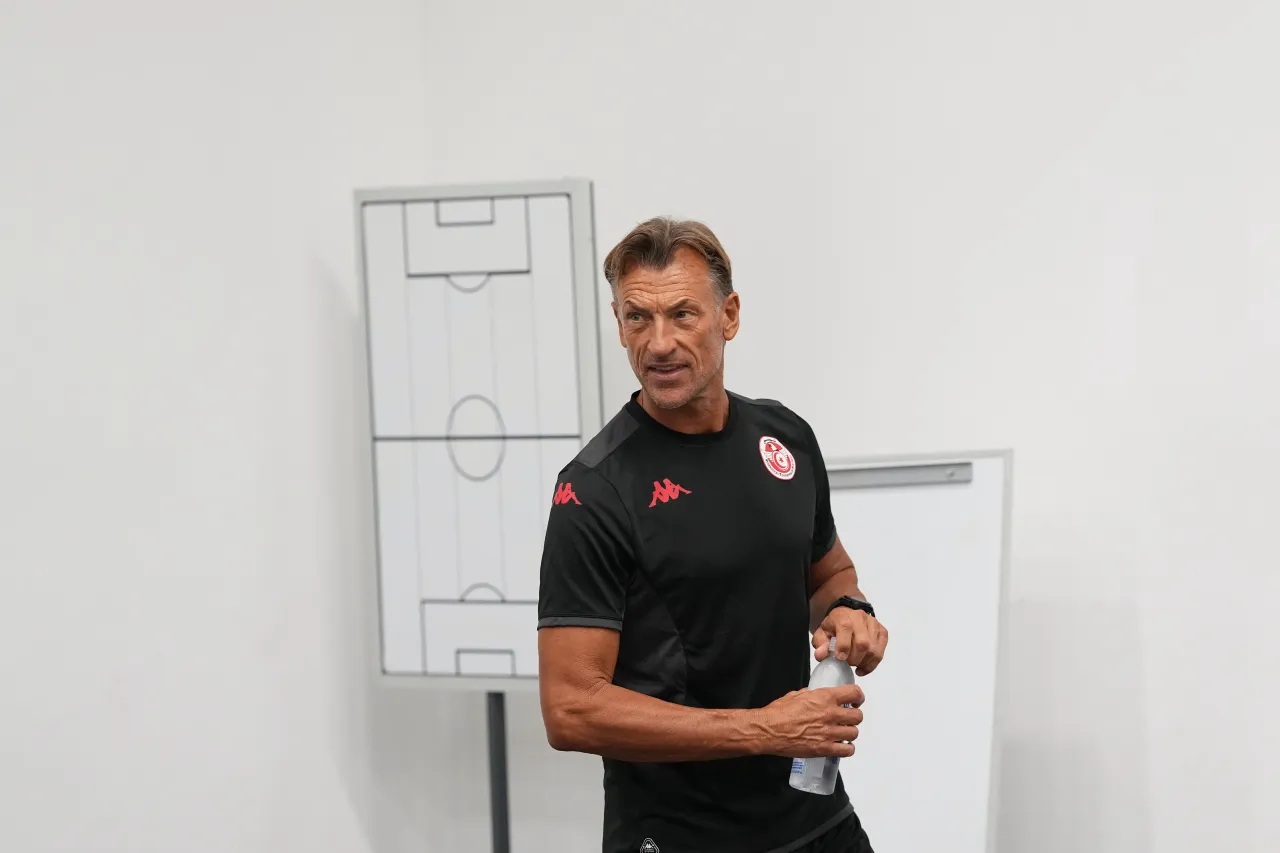 Coupe du monde 2026 : "On remet les pendules à l’heure", Hervé Renard (Tunisie) prend ses marques