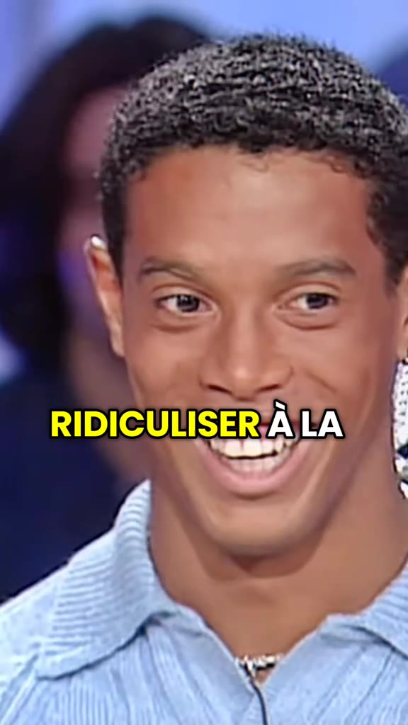 Il s'est fait ridiculiser à la télé pour avoir porté 1 pull