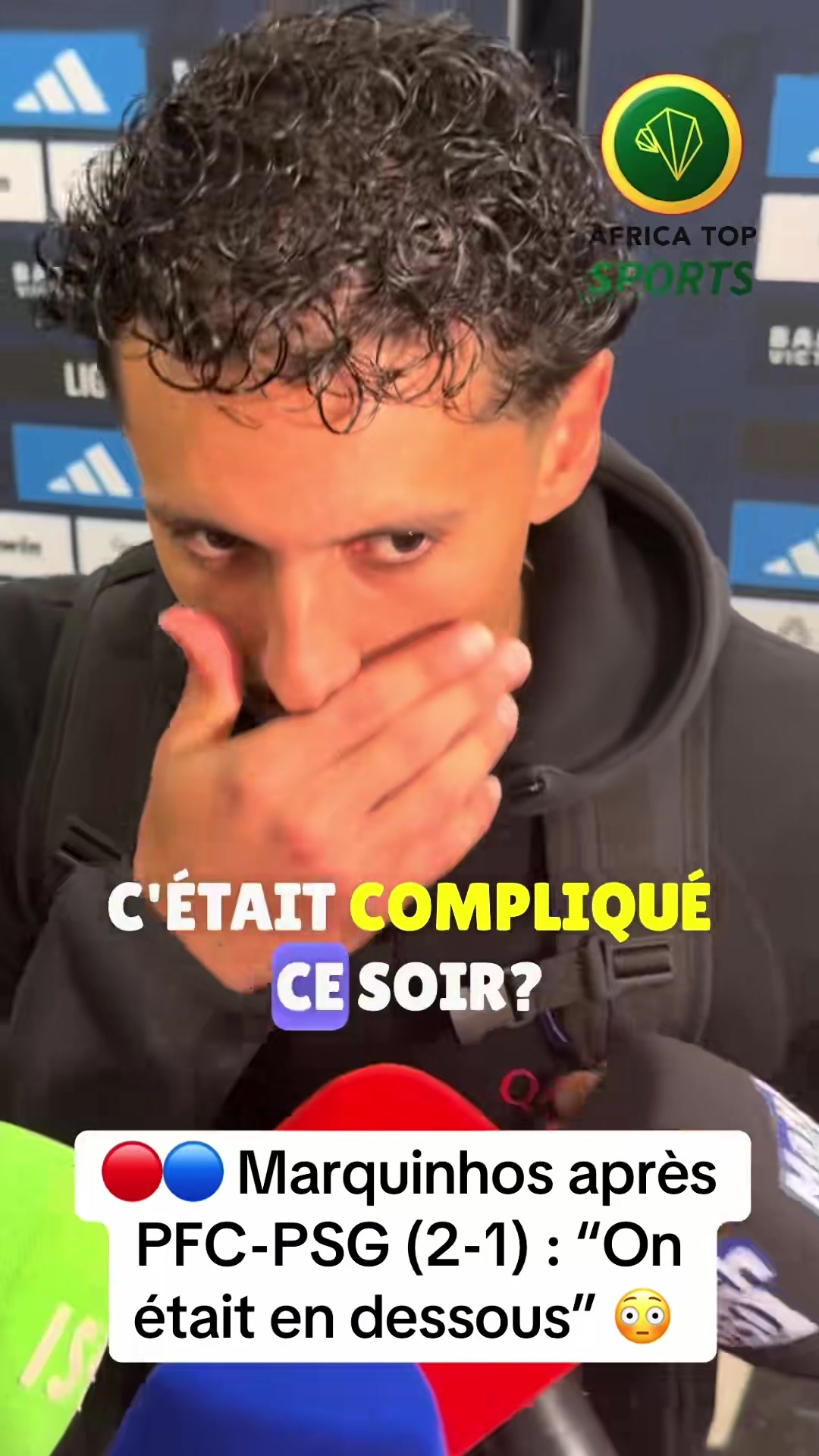 🎙️ Marquinhos a réagi avec lucidité après la défaite du Paris Saint-Germain face au Paris FC. Le capitaine parisien reconnaît un match raté… mais garde déjà les yeux tournés vers la finale de Ligue des champions 👀🏆 🗣️ « Pour être sincère, je pense qu’on était un peu en dessous. On n’était pas à notre niveau, surtout dans l’engagement en première mi-temps. Le coach l’a dit à la pause : on sait qu’on n’était pas à notre niveau. Mais il faut rester positifs. Il ne faut pas baisser l’énergie maintenant. Il nous reste deux semaines pour bien préparer le grand objectif qu’on a : la finale de Ligue des champions. » 🔥 Interrogé sur les deux défaites contre le PFC cette saison, Marquinhos a aussi reconnu l’importance grandissante de ce derby parisien : 🗣️ « Chaque fois qu’on porte le maillot du PSG, on veut gagner, peu importe l’adversaire. Même si on n’est pas habitués à jouer le Paris FC, je pense que de plus en plus, ça va prendre la mesure d’un vrai derby. C’est une très bonne équipe. Tous les matchs contre eux ont été très difficiles. Aujourd’hui, ils étaient mieux préparés et ils méritent leur victoire. » 👏 Enfin, le Brésilien a affiché sa motivation avant la finale contre Arsenal FC : 🗣️ « Une finale de Ligue des champions, ça ne se joue pas tous les ans. Il faut kiffer ce moment. On a un très beau objectif à aller chercher. » ❤️💙