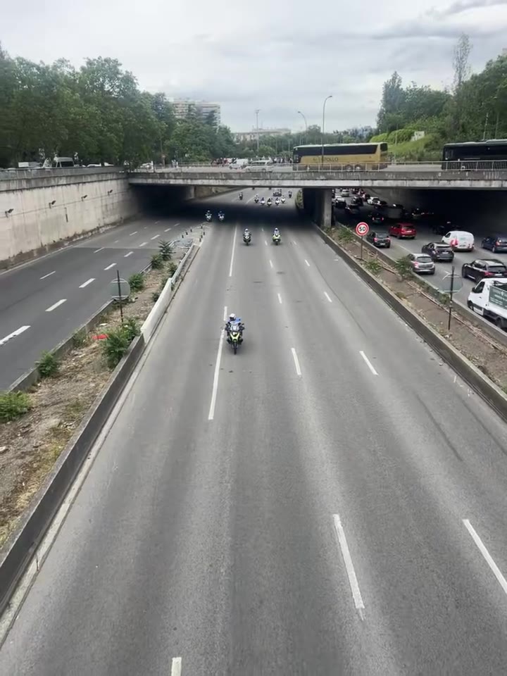@ats_fr • Sélection TikTok 03710240