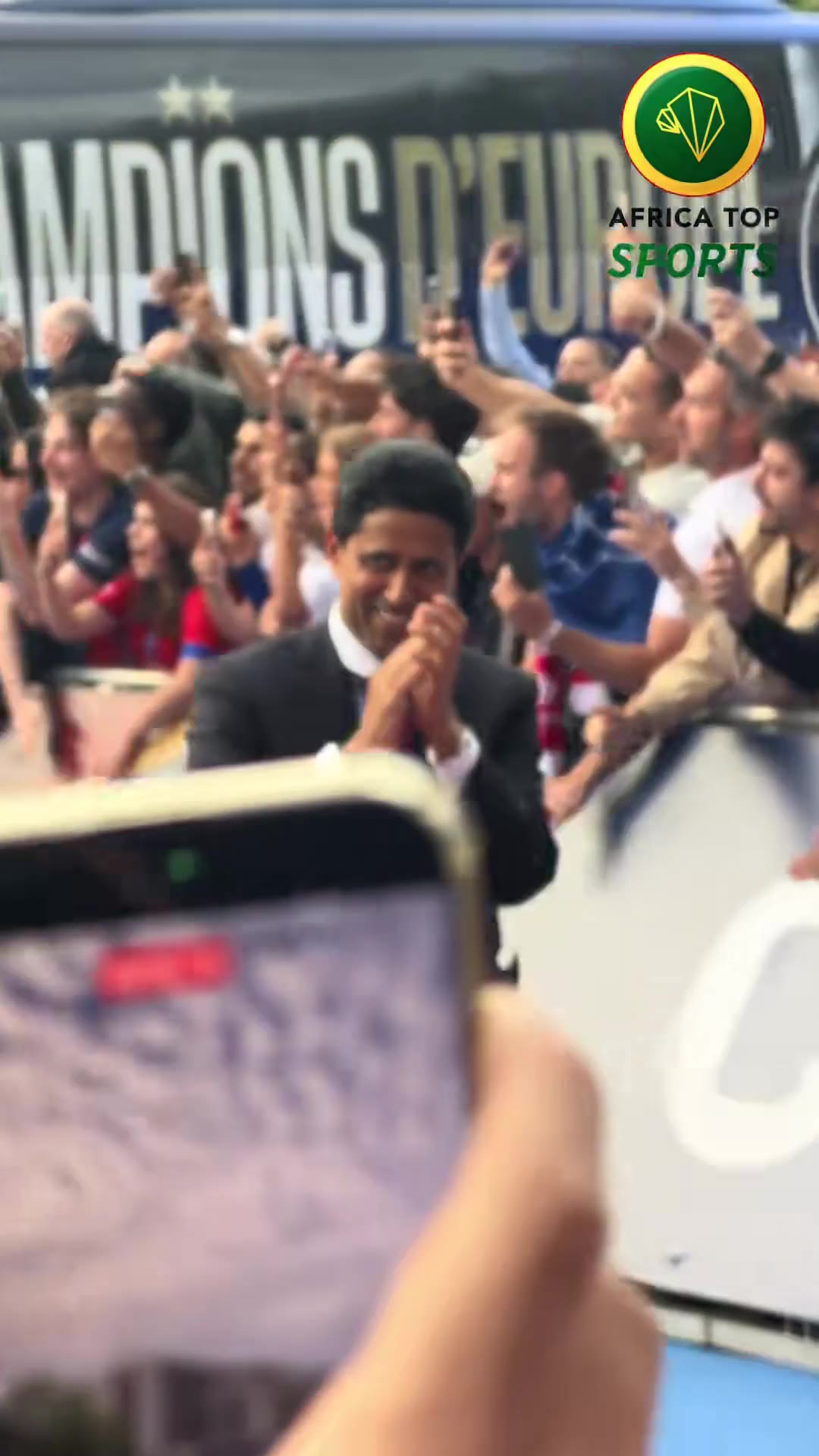 L’arrivée des joueurs au Parc des Princes 😍🔴🔵⭐️⭐️