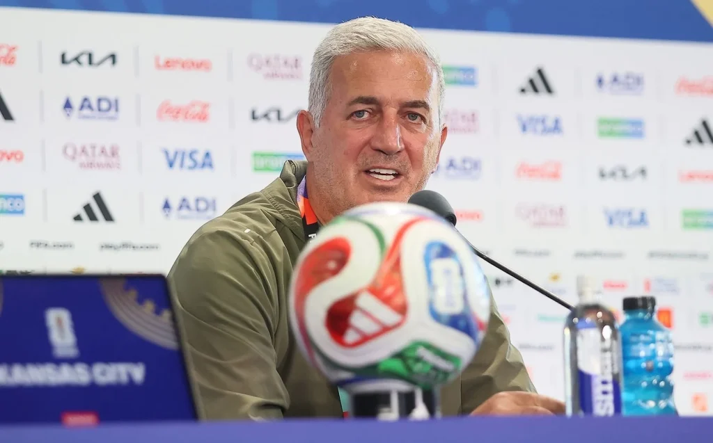 Vladimir Petkovic promet une résistance de l'Algérie contre l'Argentine