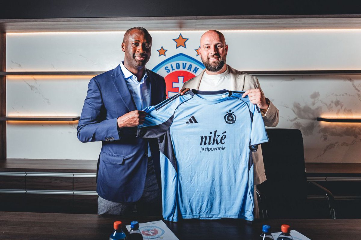 Yaya Touré lands his first head coach position (official)