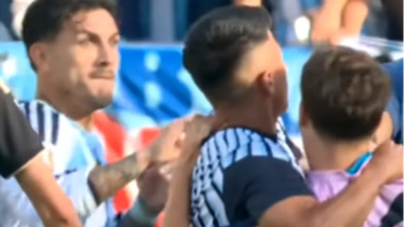 Coupe du monde 2026 : Paredes perd complètement la tête après la finale perdue et attaque des Espagnols (Vidéo)