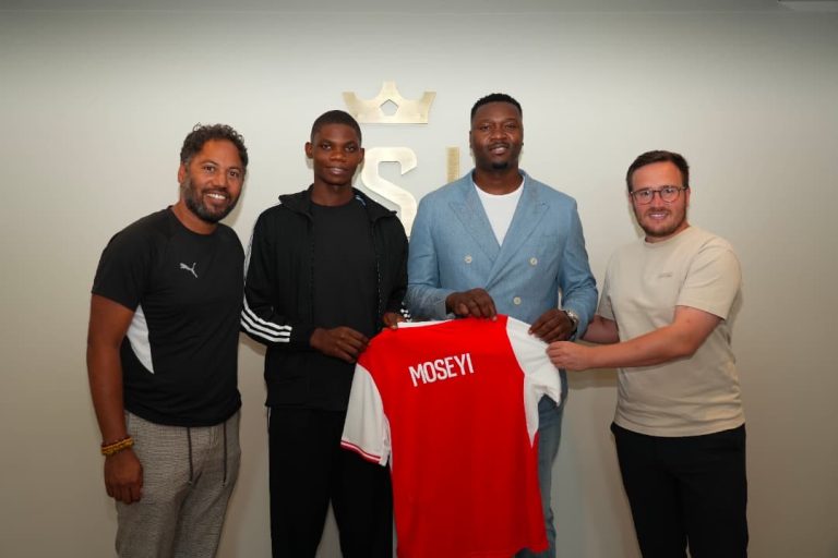 Mercato : cette petite congolaise s&rsquo;engage avec le Stade de Reims