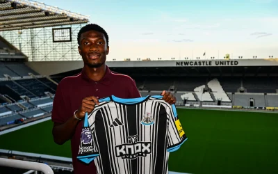 Transfert: Aladji Bamba rejoint Newcastle