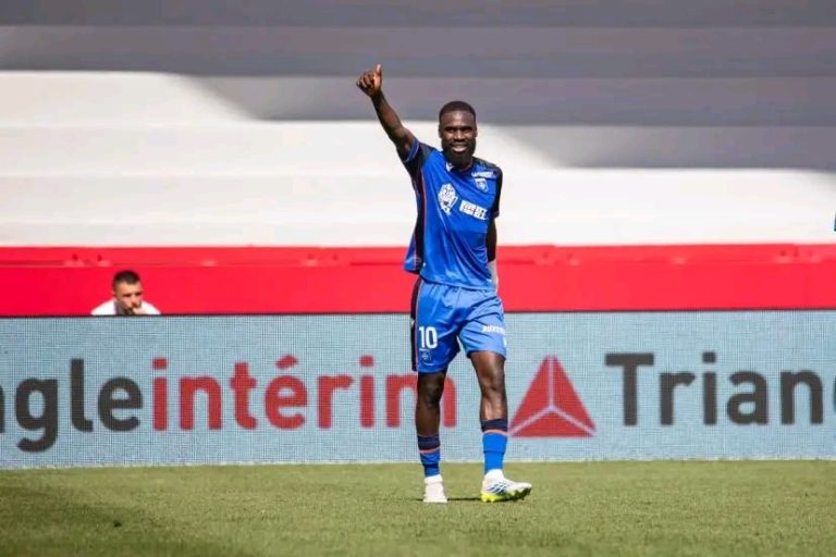 Mercato : Lassine Sinayoko va s&rsquo;engager officiellement avec le Paris FC
