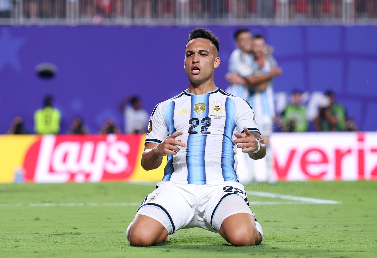 2026 World Cup: England and Argentina level after boring first half