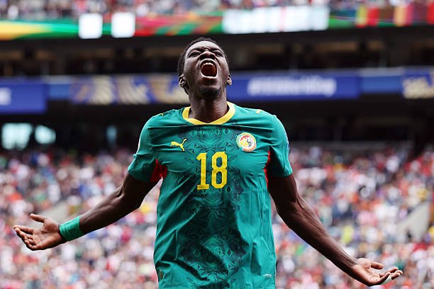 Premier League : Ismaïla Sarr dans le viseur de Manchester United