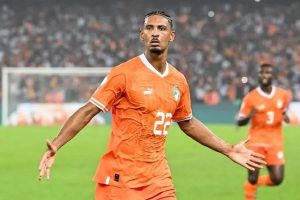 Mercato : Sébastien Haller quitte l&rsquo;Europe et signe un contrat au Japon