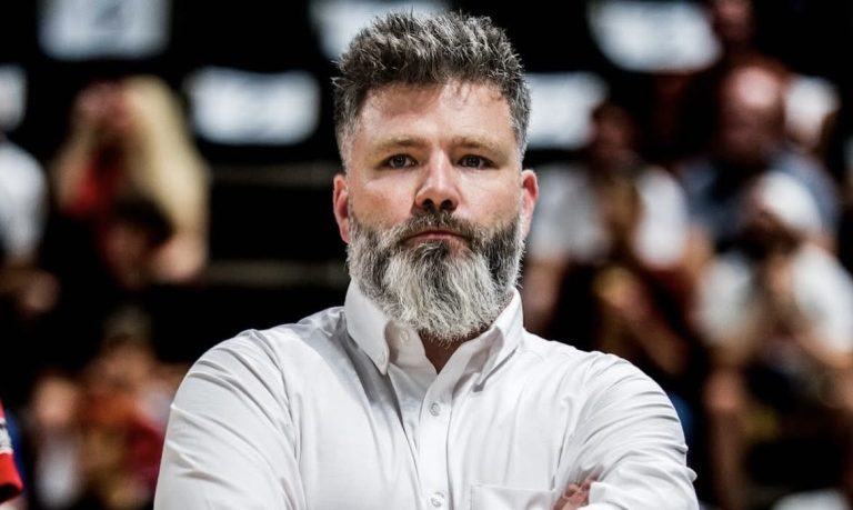 Basketball : Gaëtan Muler Douet succède à Michel Perrin sur le banc de la RDC