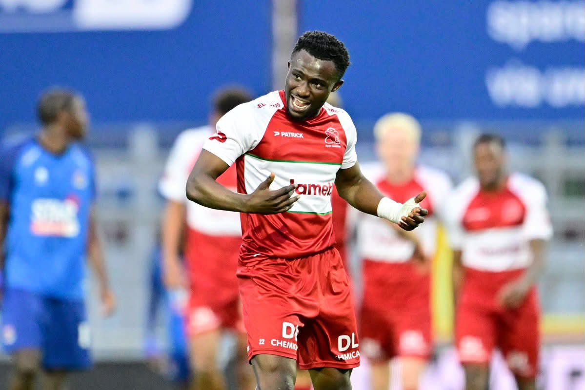 Transfert: Joseph Opoku rejoint Swansea City