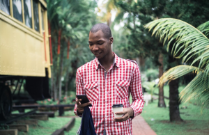 Why Sports Fans Prefer Mobile Applications in International Tournaments
