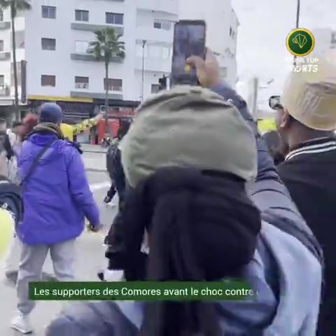 Les supporters des #Comores avant le choc contre la #Zambie #CAN2025  #pourtoi