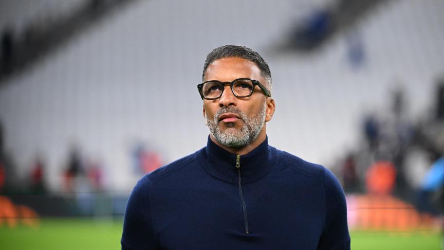 Sénégal : Habib Beye réclamé sur le banc des Lions de la Teranga