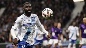 Auxerre : Une offre de 7 millions d&rsquo;euros de Paris FC pour Lassina Sinayoko