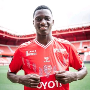 Mercato : Issa Tounkara prêté par Southampton à Valenciennes