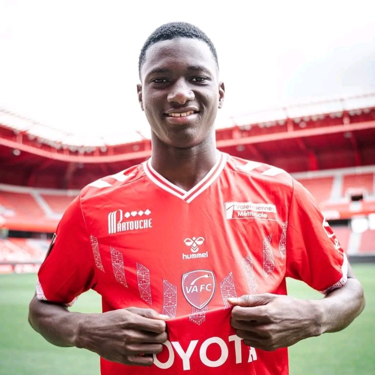 Mercato : Issa Tounkara prêté par Southampton à Valenciennes